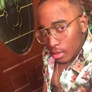 Meet your Posher, Cj