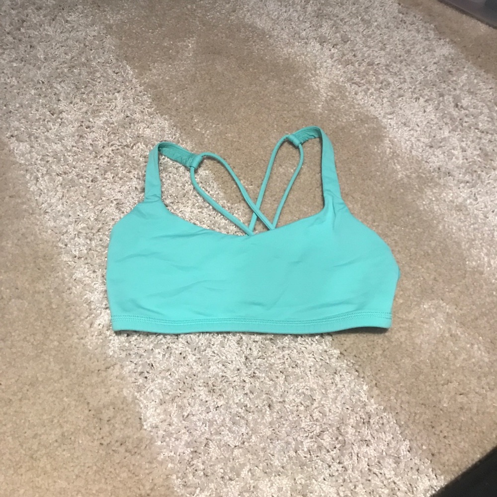 Free to be Lululemon sports bra