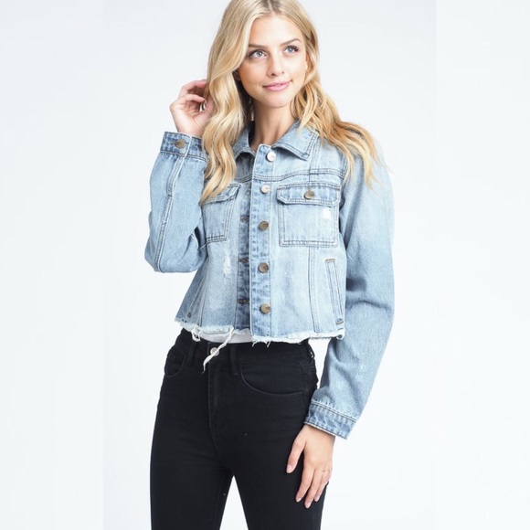 Sold out - Picture 3 of 4