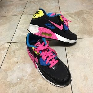 Nike Air Max 90 Youth Black & Pink Sneakers
