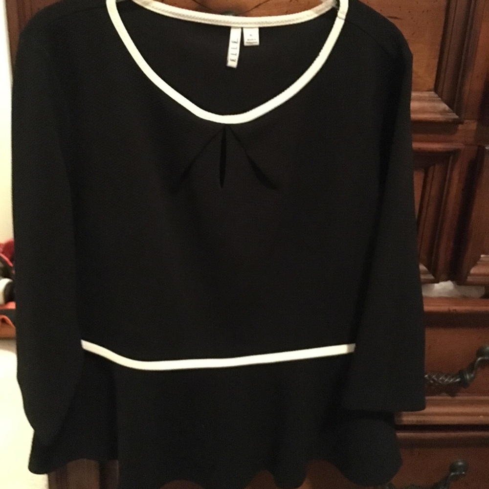 Elle Women’s Shirt Size XL