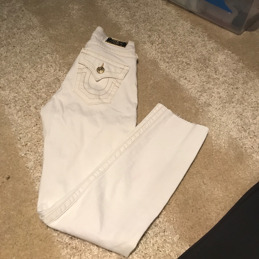 White jeans w tan detail stitching & raw hemming
