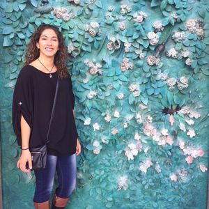 Meet your Posher, Michaela