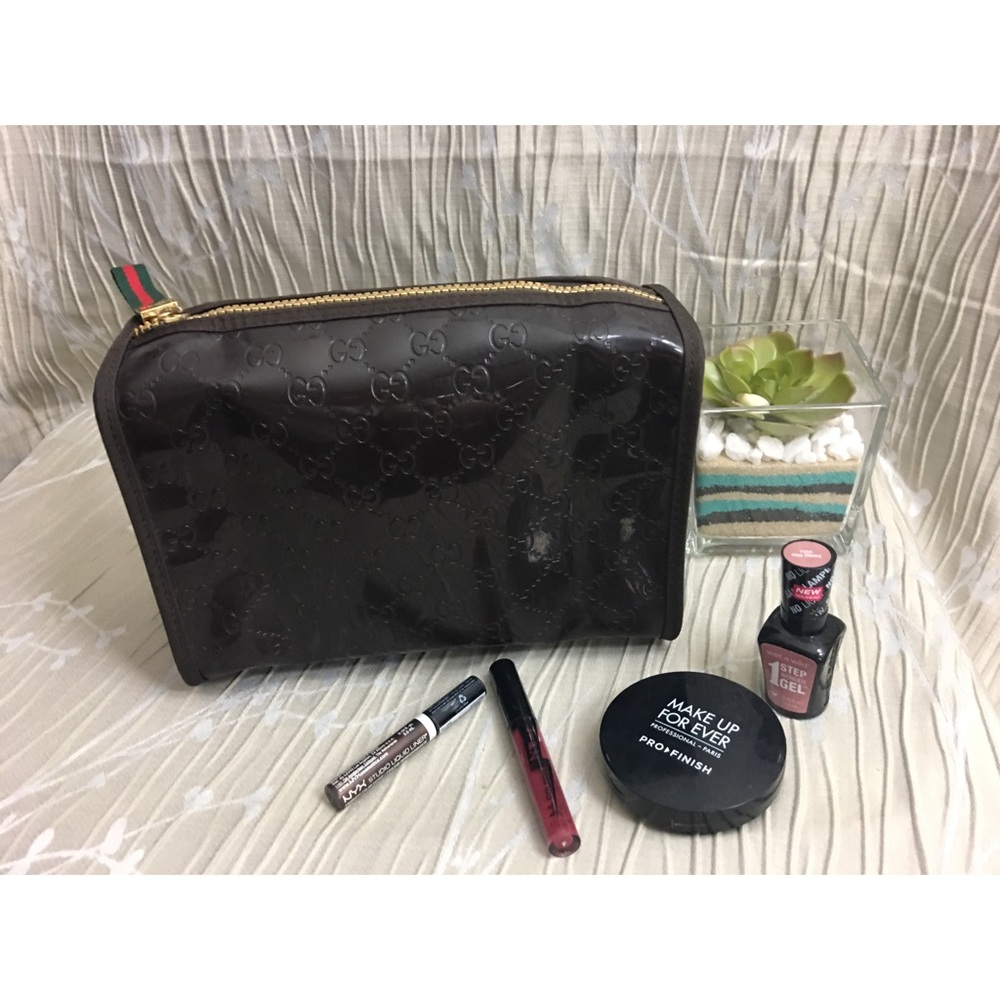 Gucci Cosmetic Bag👛💄❤️💖