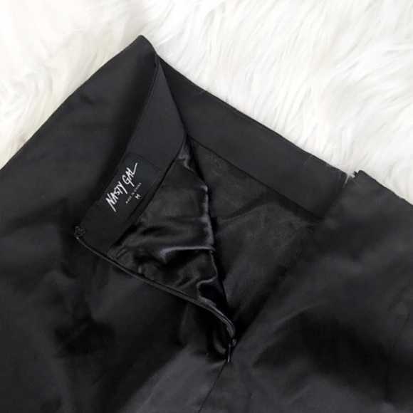 Side Cutout Skirt - Picture 8 of 8