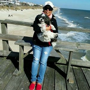 Meet your Posher, Bernadette