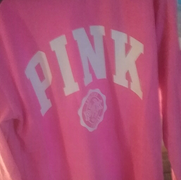 vs pink crew - Picture 3 of 3