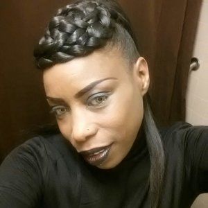 Meet your Posher, Beverlyn