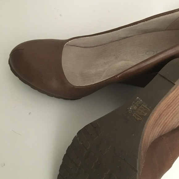 Brand new Aldo wedges - Picture 5 of 5