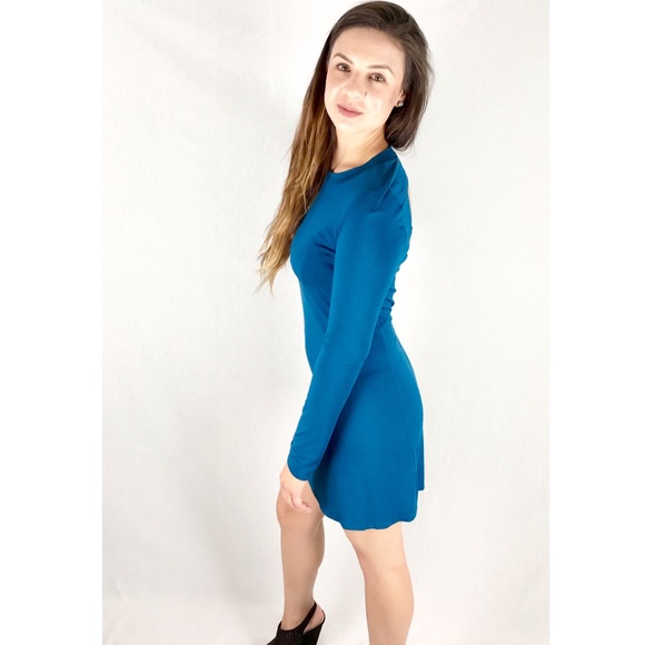 Stassi Cut It Out Dress - Picture 3 of 5