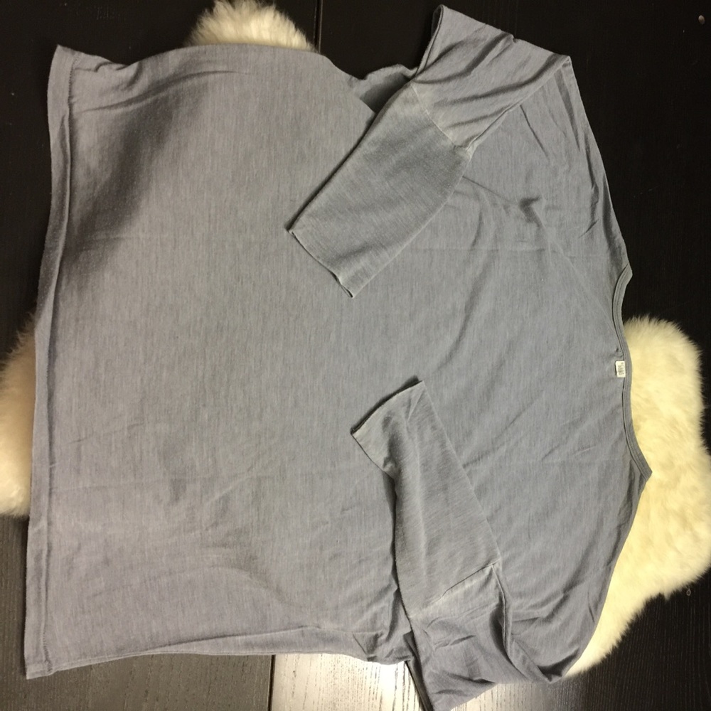 *FIRM! BILLABONG TOP - Picture 3 of 7