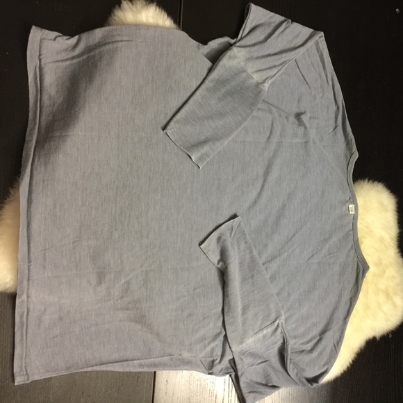 *FIRM! BILLABONG TOP - Picture 3 of 7