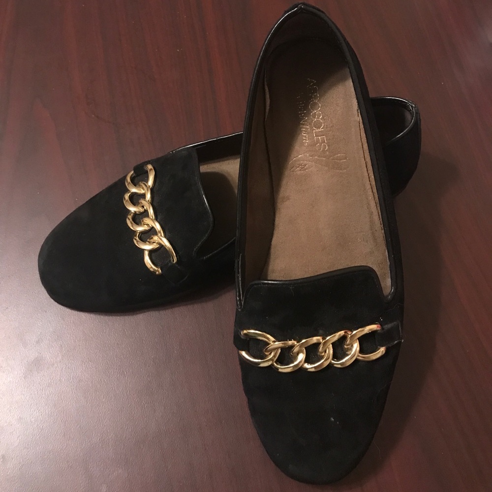 Aerosoles chain detail suede loafer