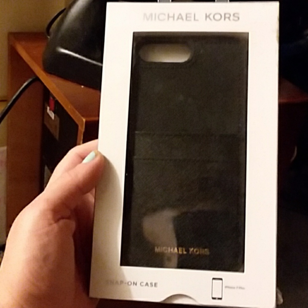 Michael Kors I phone 7 plus case