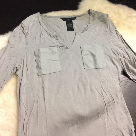 *FIRM! CALVIN KLEIN TOP - Picture 2 of 7