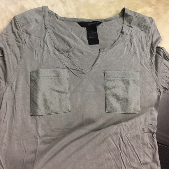 *FIRM! CALVIN KLEIN TOP - Picture 4 of 7