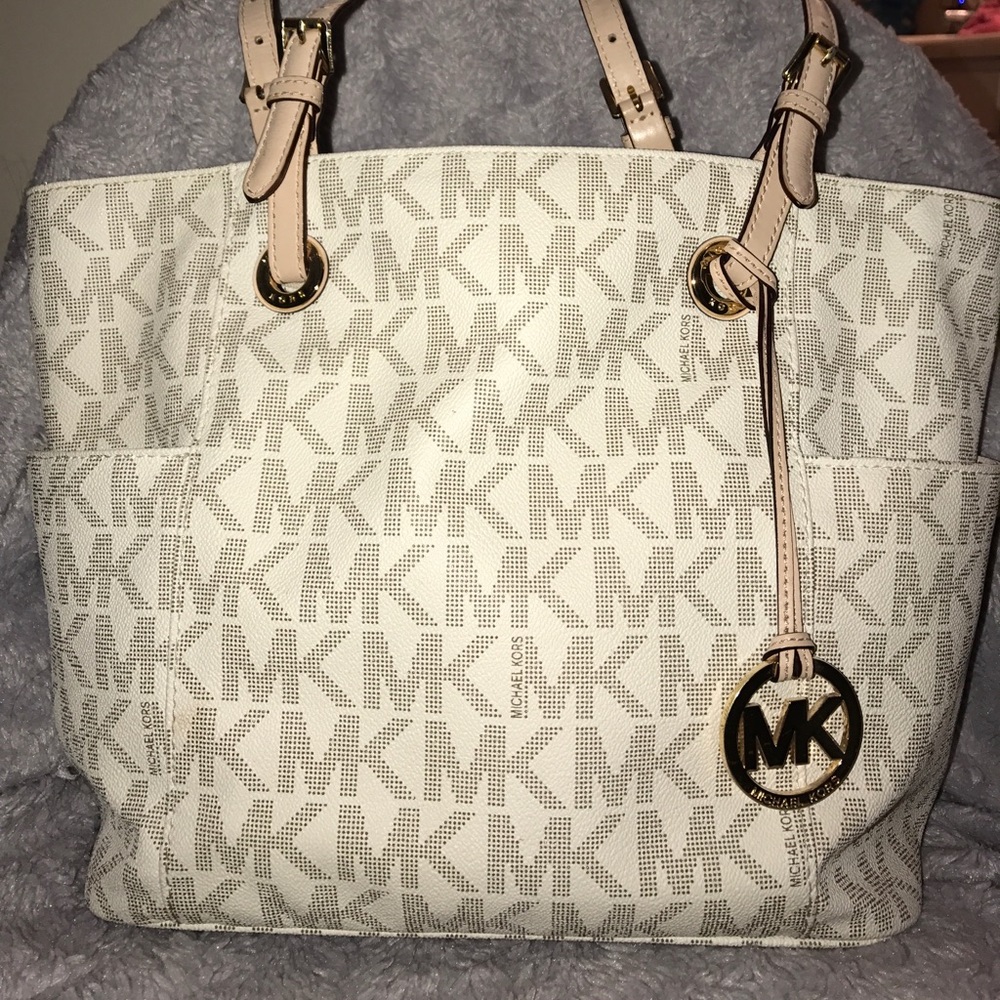 Authentic Michael Kors "Jet Setter" Tote