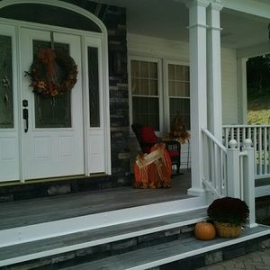 Meet your Posher, Connie