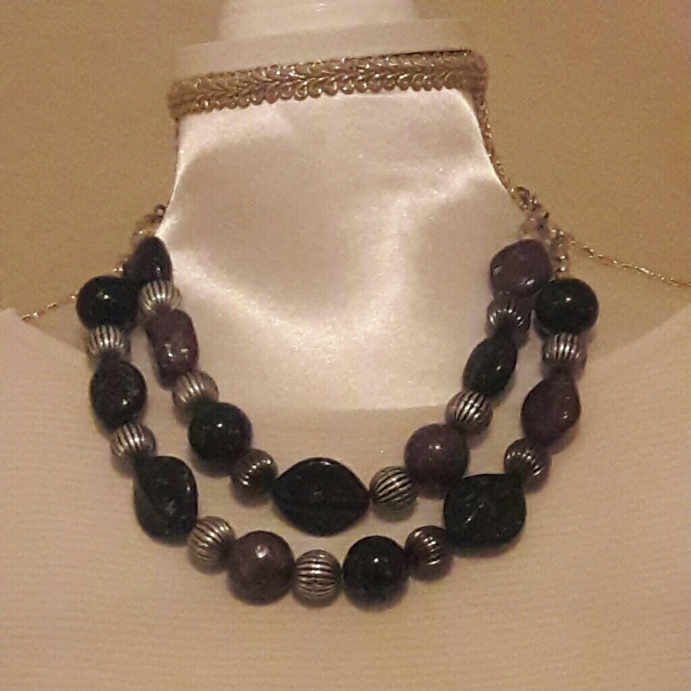 Bead necklace and earrings set