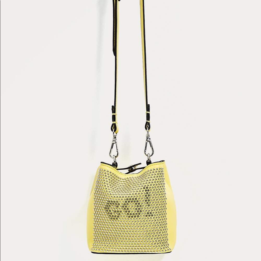 Zara yellow studded mini bucket bag - Picture 3 of 4