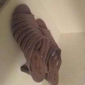 New* Gold dusted mesh sandels by Aerosoles