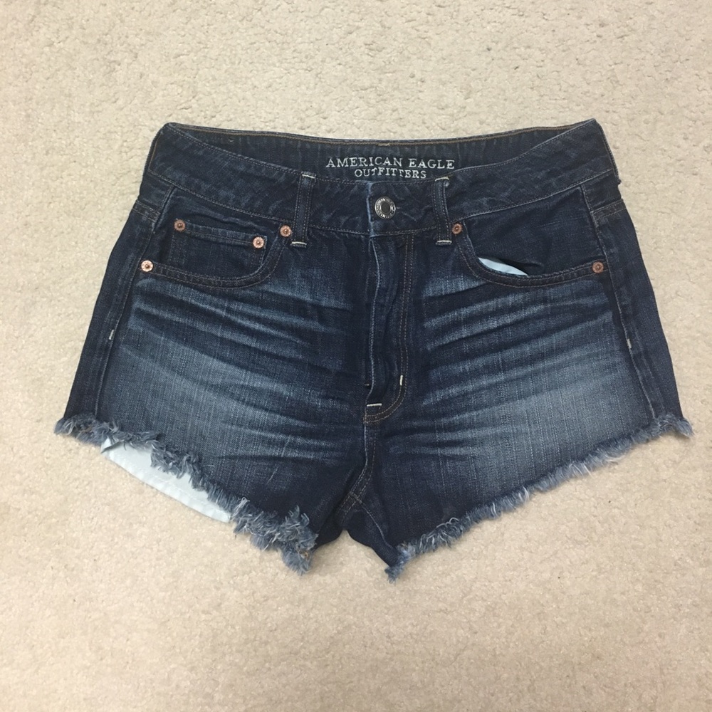 American Eagle High Rise Festival Shorts