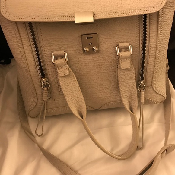 Pristine/Carried 20-30 min 3.1 Phillip Lim Pashli - Picture 4 of 11