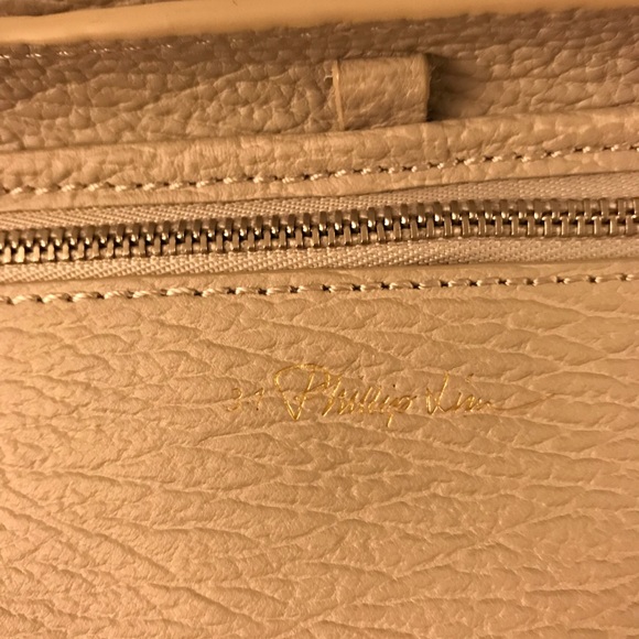 Pristine/Carried 20-30 min 3.1 Phillip Lim Pashli - Picture 5 of 11