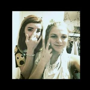 Meet your Posher, Twila