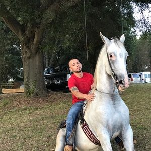 Meet your Posher, Jorge antonio