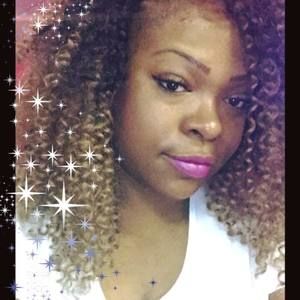 Meet your Posher, Tania