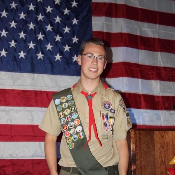 Meet your Posher, Andrew - Picture 1 of 1