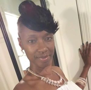 Meet your Posher, Tracie