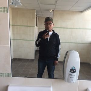 Meet your Posher, Jairo