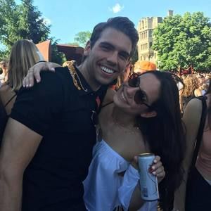 Meet your Posher, Jonathan