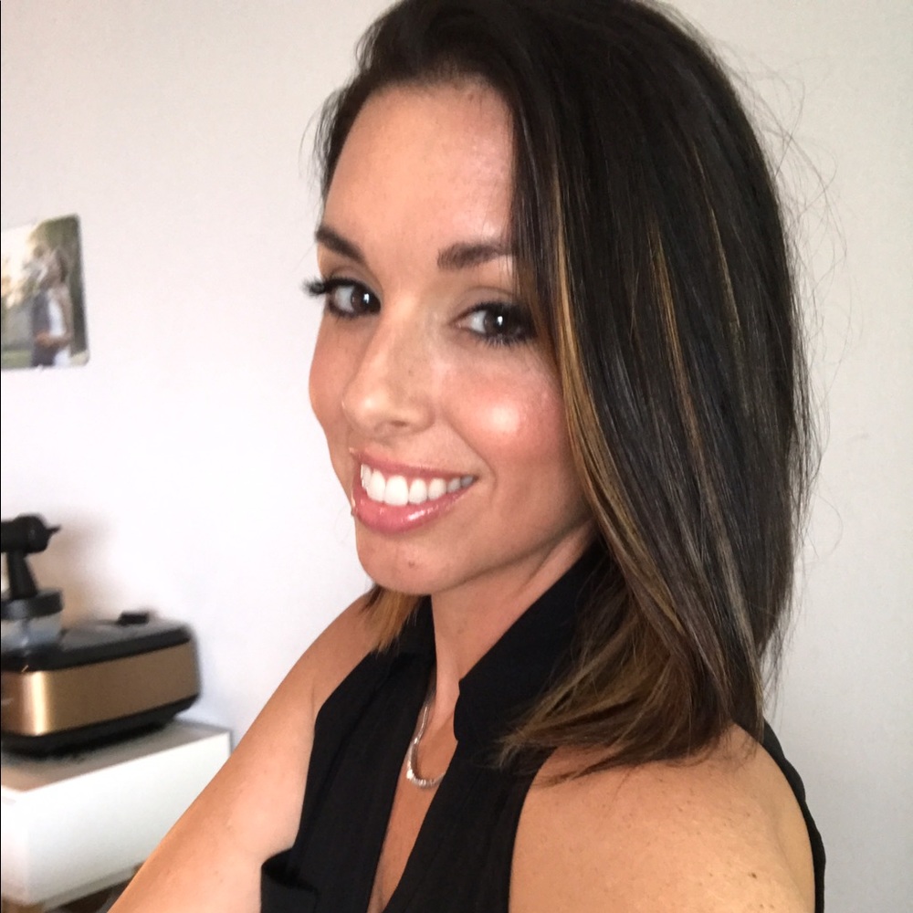Meet your Posher, Jacey
