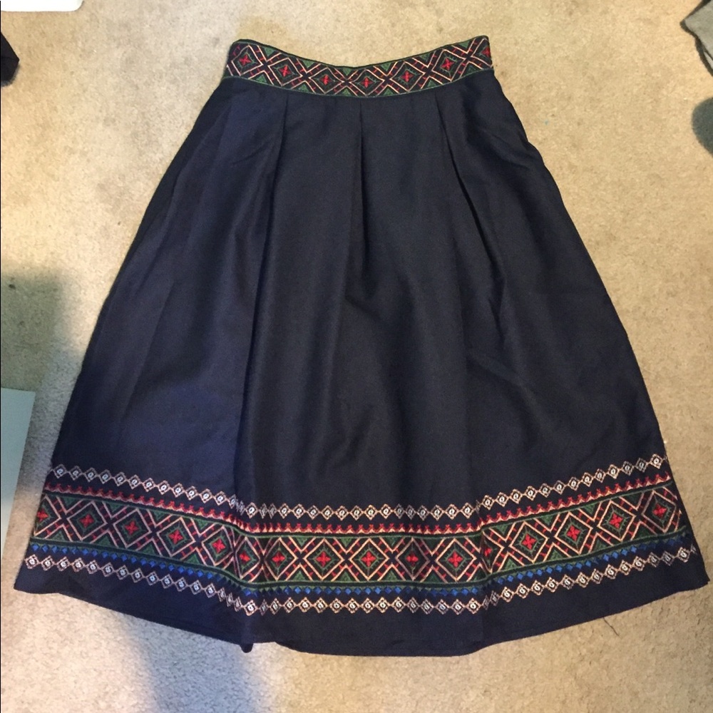 Navy midi skirt
