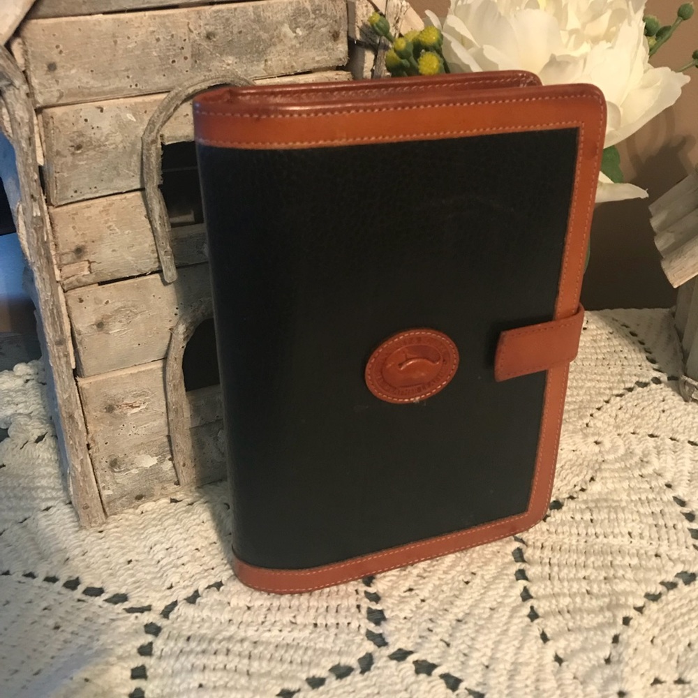Authentic Dooney & Bourke AWL Vintage Agenda