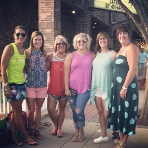 Meet your Posher, Leigh ann