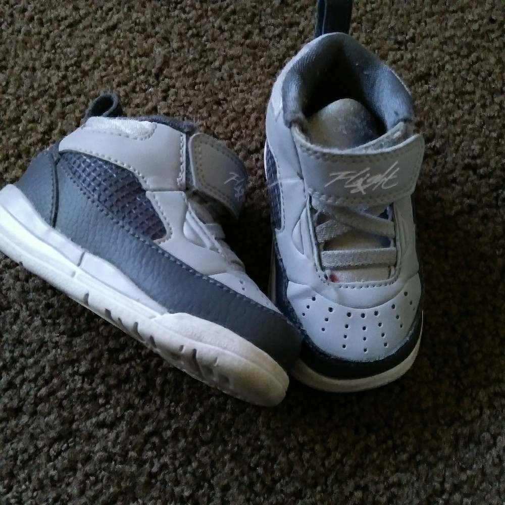JORDANS 5c
