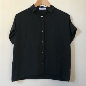Everlane "The Silk Short-Sleeve Square Shirt"