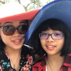 Meet your Posher, Trang