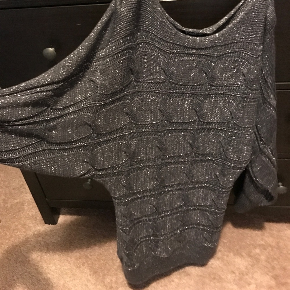Bebe sweater NWOT