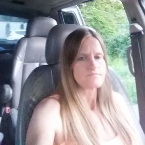 Meet your Posher, Dolly