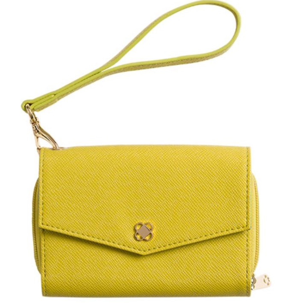 MICHE Phone Wristlet