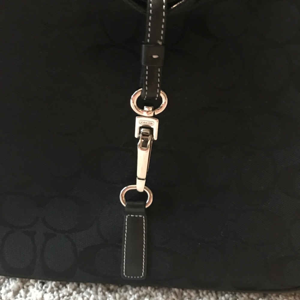 Authentic Coach Handbag - Picture 4 of 4