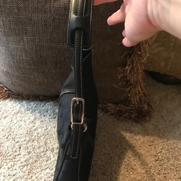 Authentic Coach Handbag - Picture 3 of 4