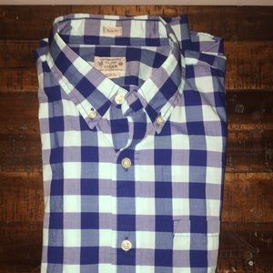 J. Crew NEW W/O tags. Sz M, slim fit button shirt