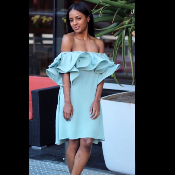 Asos off the shoulder dress - Picture 2 of 3