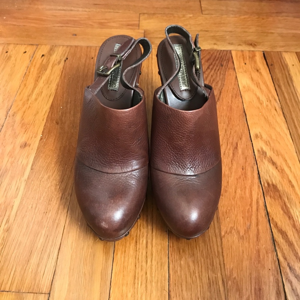 💖New! Banana Republic shoes.